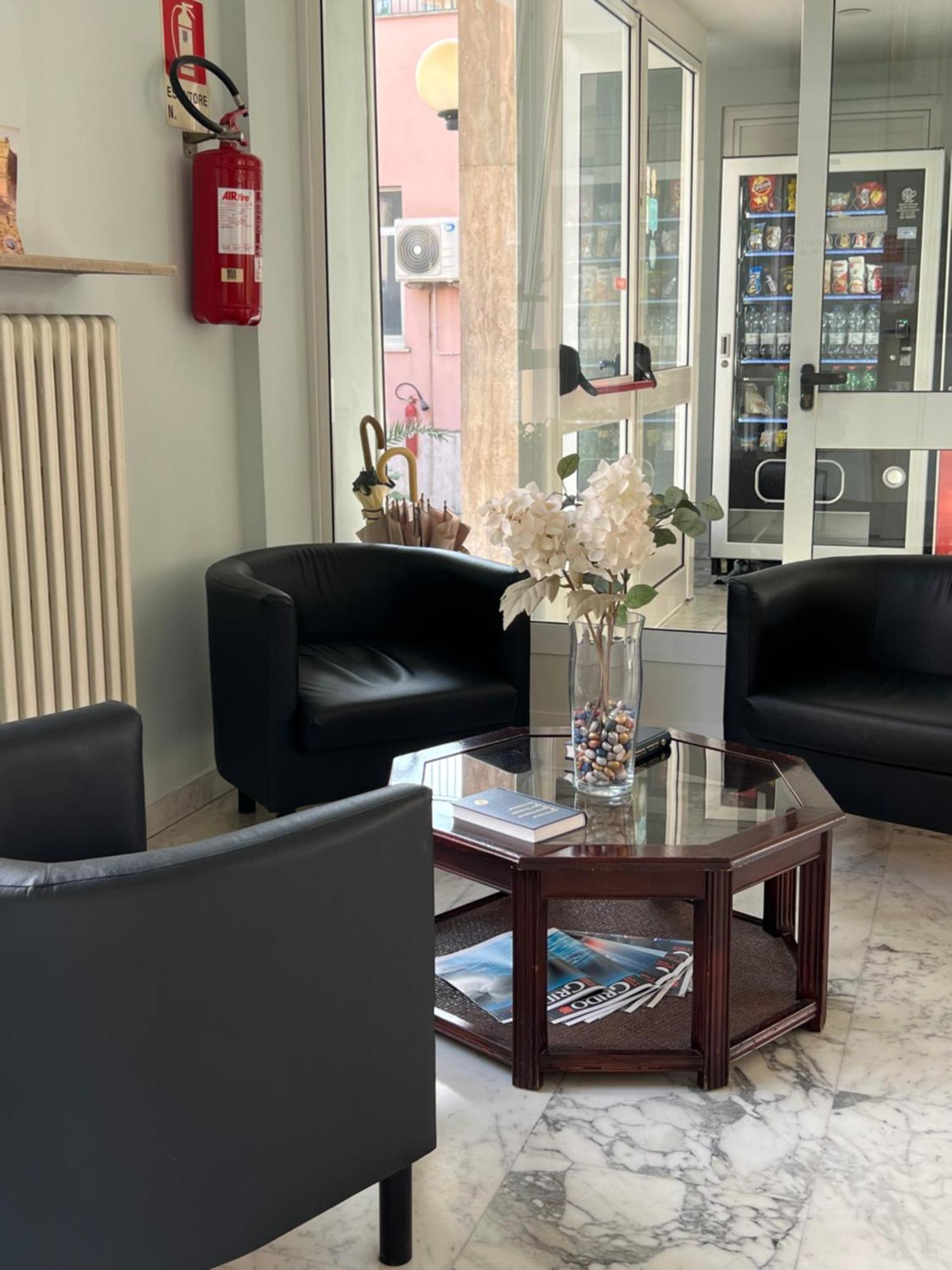 Foresteria Roma Esercito Della Salvezza المظهر الخارجي الصورة