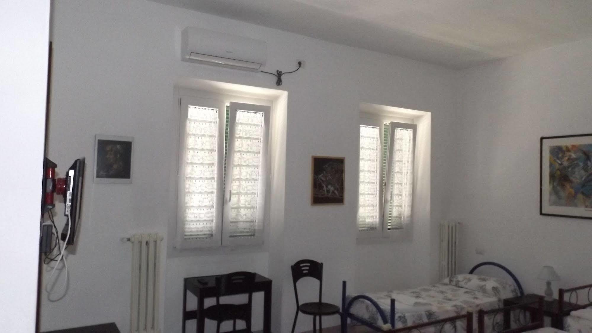 Foresteria Roma Esercito Della Salvezza المظهر الخارجي الصورة